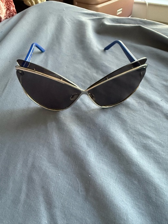 Christian Dior Audacieuse One Sunglasses - Picture 2 of 5